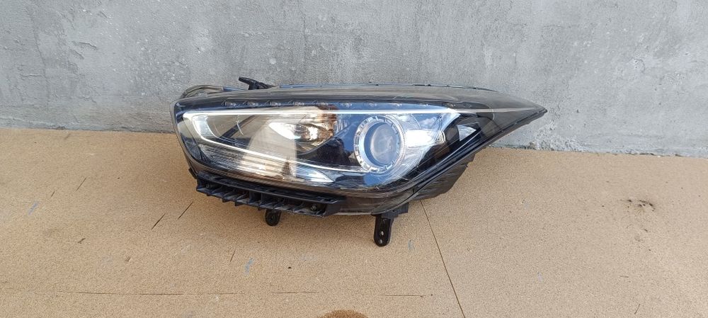 Far stanga hyundai i40 halogen drl led original cod 92101-3zxxx