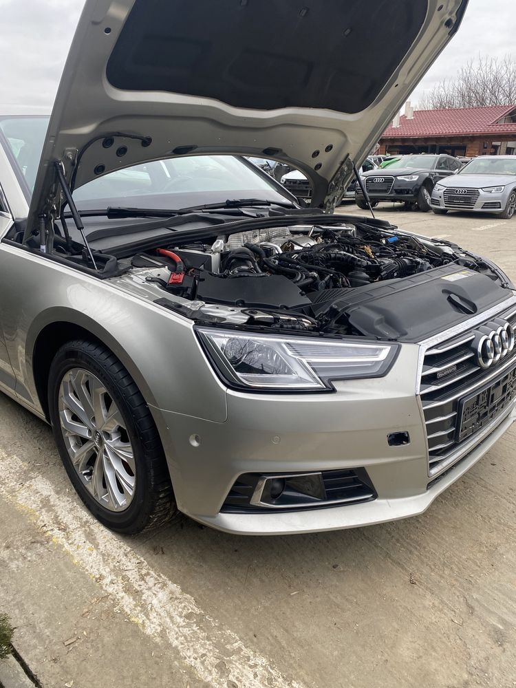 Ușă stânga spate Audi A4 B9 Break