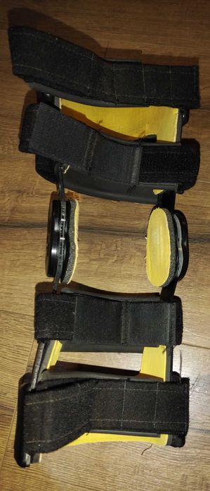 Orteza mobila genunchi stang reglabila BAUERFEIND S  transp inclus