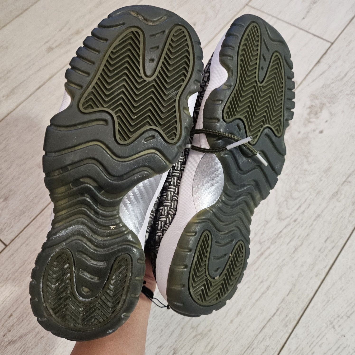 Jordans  marime 38
