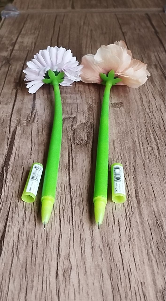 Продам шариковые ручки в виде цветка