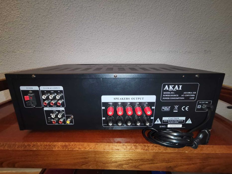 Amplificator Akai AS110RA-320 + Telecomanda