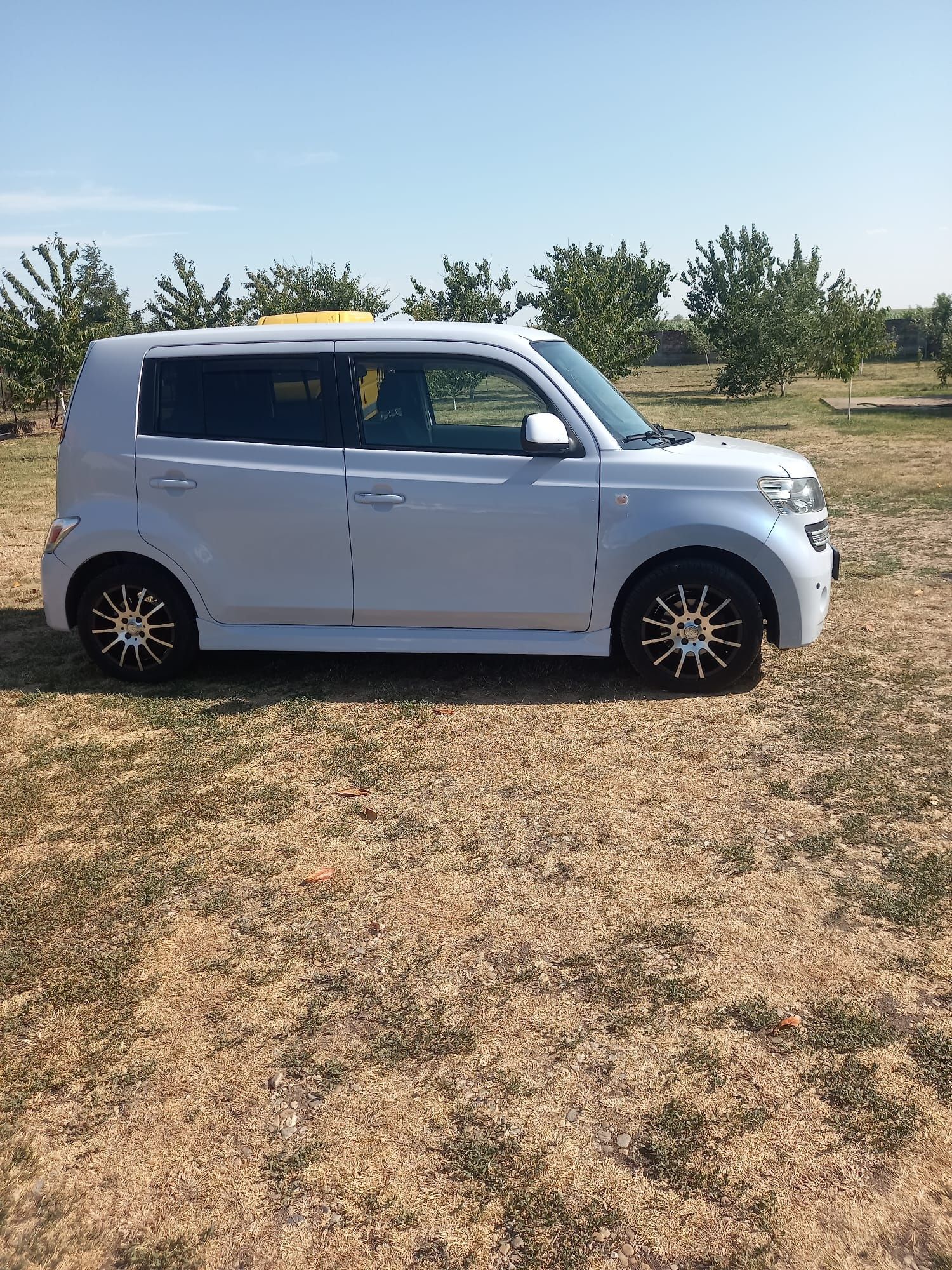Vând Daihatsu Materia (Toyota )