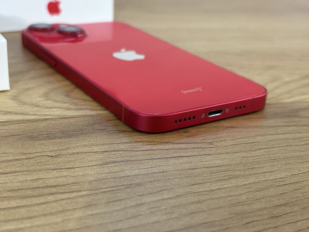 Бартер нов iPhone 14 128gb червен  99%