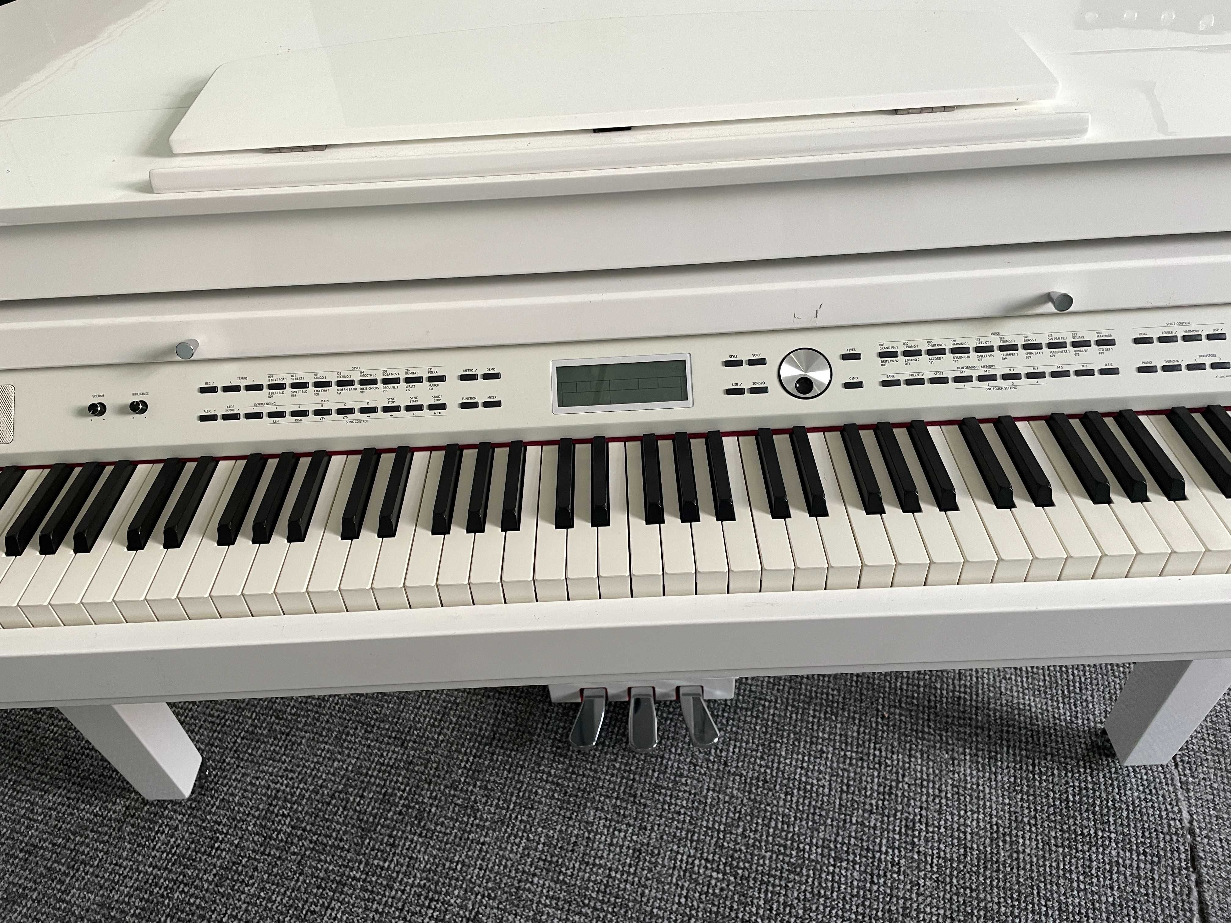 Pian digital alb cu coada, Thomann DP-275 GP