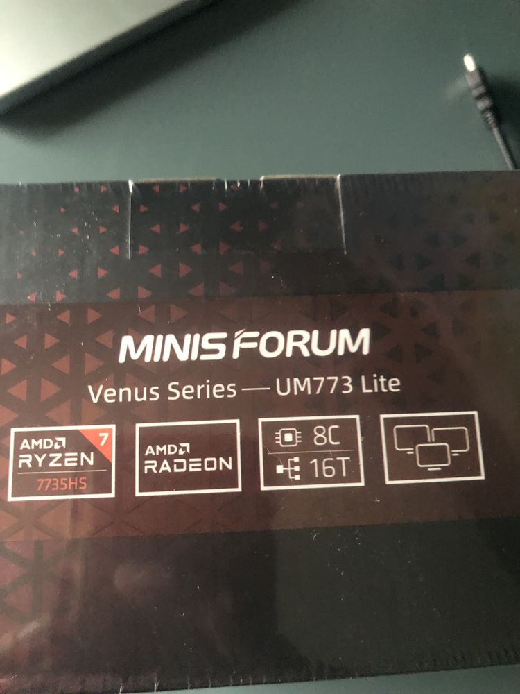 Mini calculator MINIS FORUM AMD RYzen 7 7735HS32/512