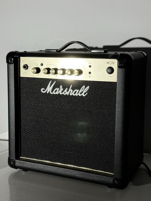 Комбоусилитель Marshall MG15G