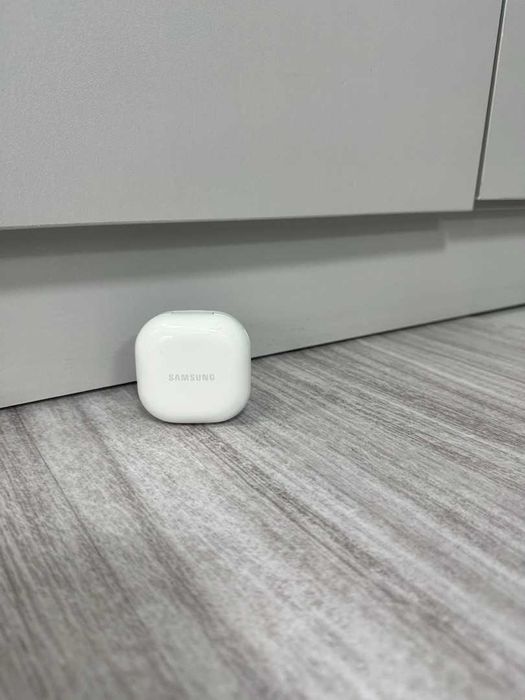 Наушники Samsung Galaxy Buds FE Лот№775219 г Атырау ул Сатбаева 25