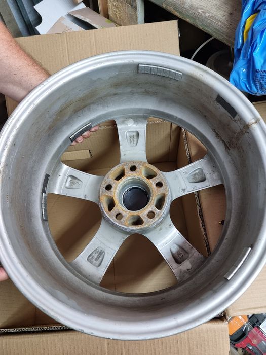 Jante aliaj Enzo R17