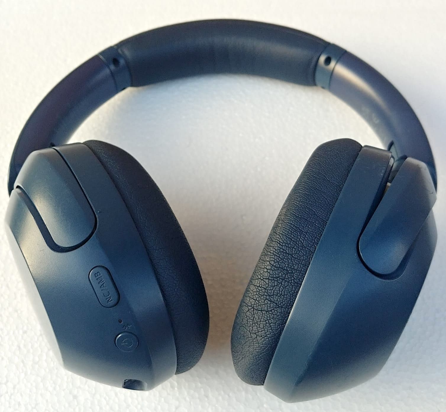 Sony WH-XB910N Bose Sennheiser JBL B&O B&W BeyerDynamic Sennheiser JVC