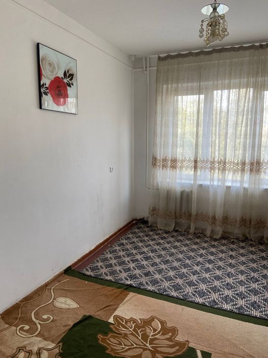 Qizlarni ijaraga kvarteraga qoyamiz