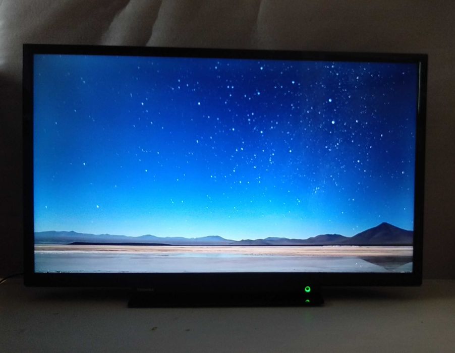 Телевизор TOSHIBA 32W1733DG
