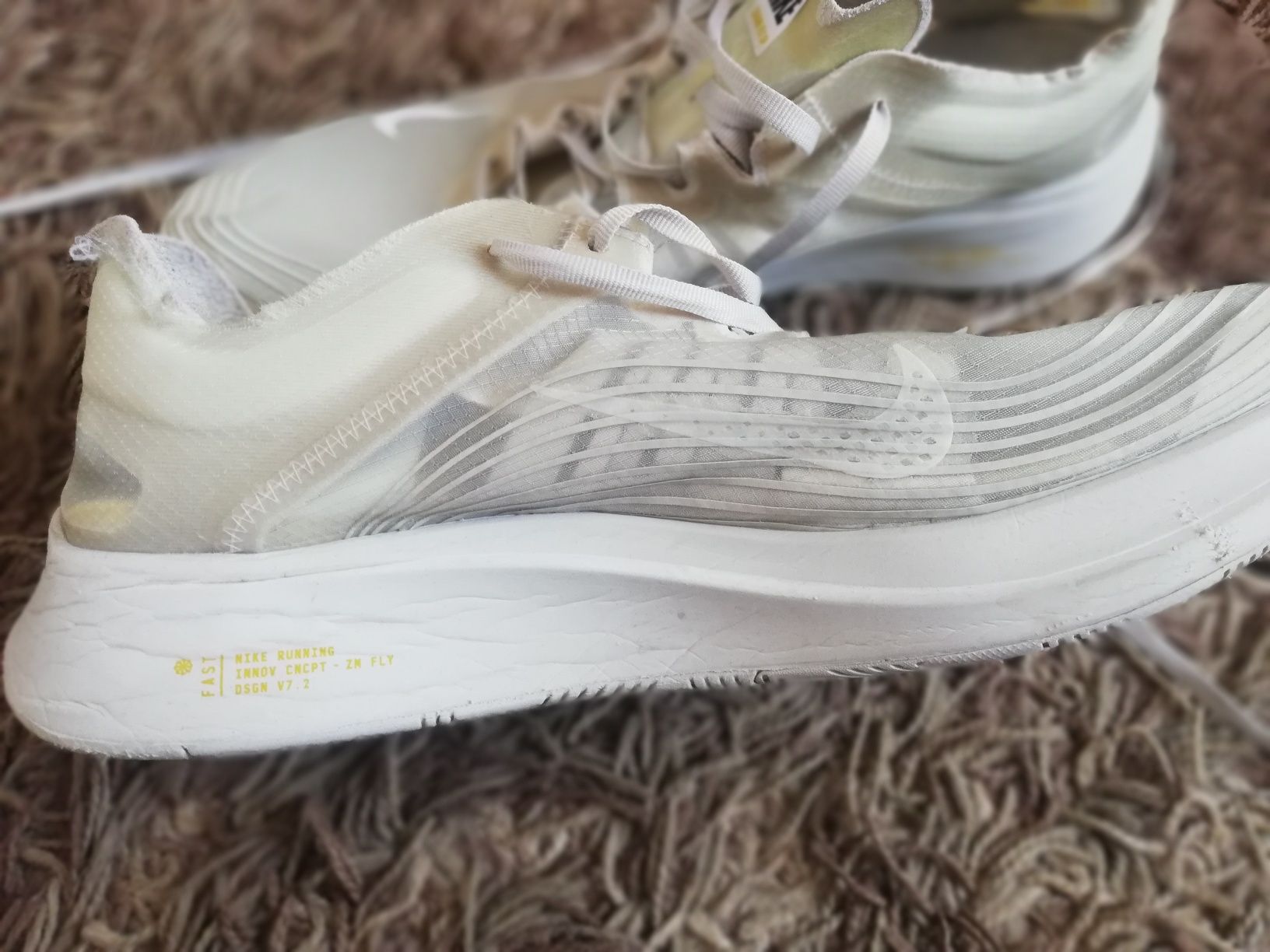 Оригинален Nike Zoom Fly SP 'Cream White номер 45