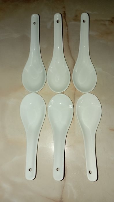 lingura din portelan