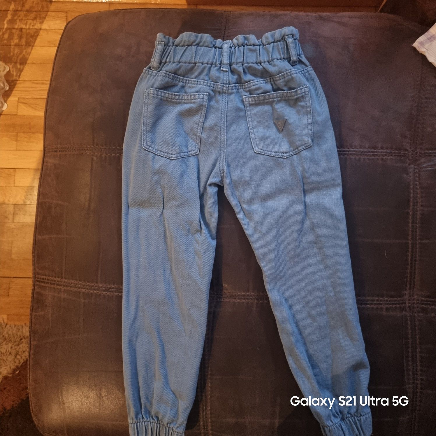 Детски дънки Guess