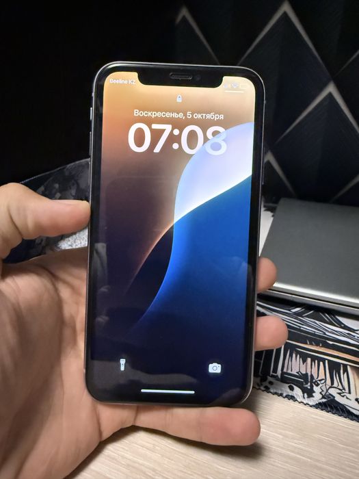 Продам iphone 11 срочно
