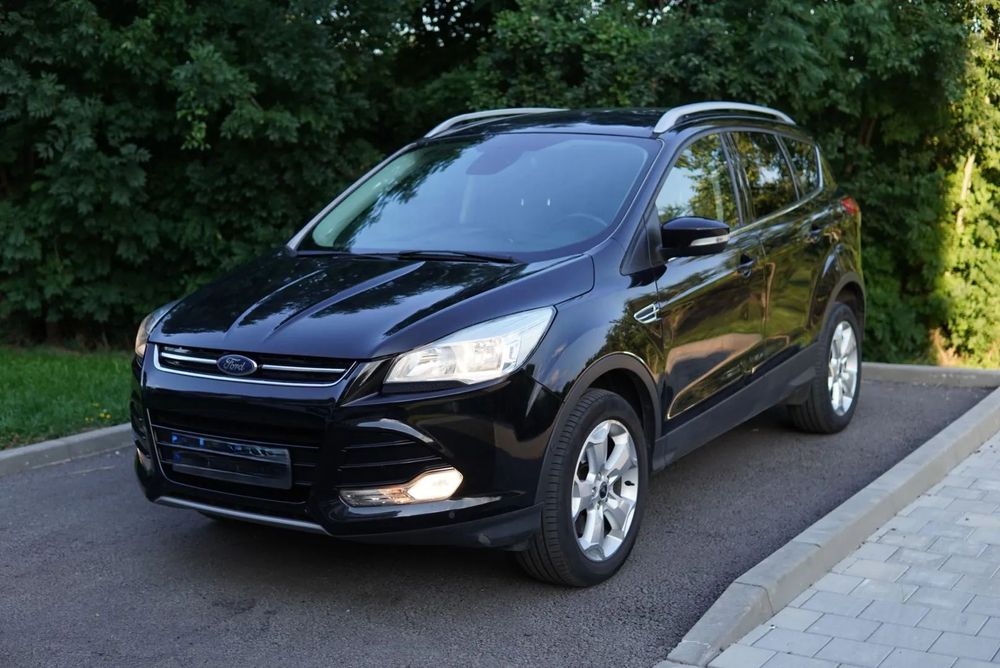 Ford Kuga Ford Kuga 2.0 TDCi 150 CP Euro 6 • Tracțiune 4x4 • Cutie automată