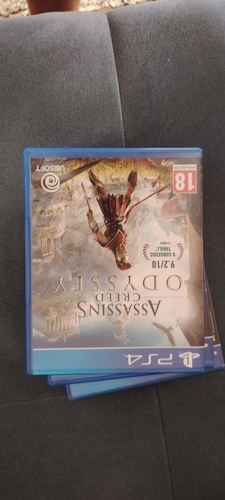 De vânzare Ps4 Pro cu doua manete