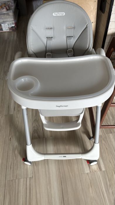 Столче за хранене Peg Perego сиво