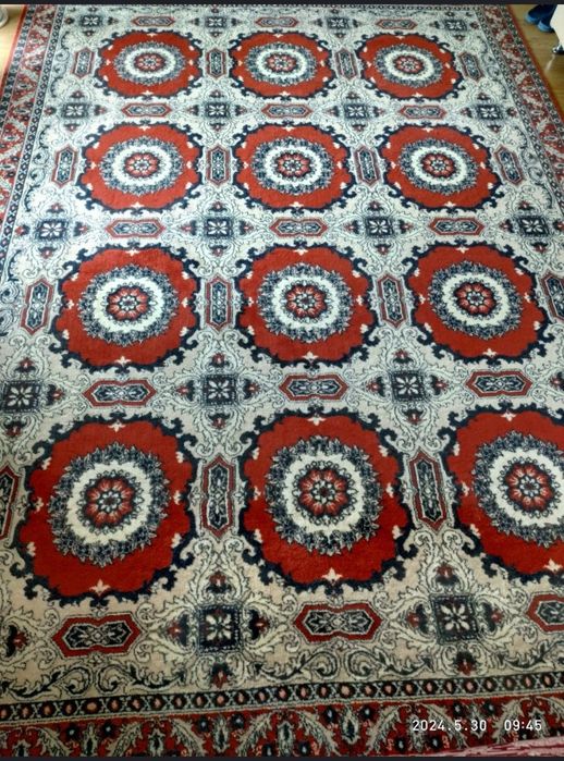Ковер.2×3.2×4.3×5.2.5×5.Не дорого.
