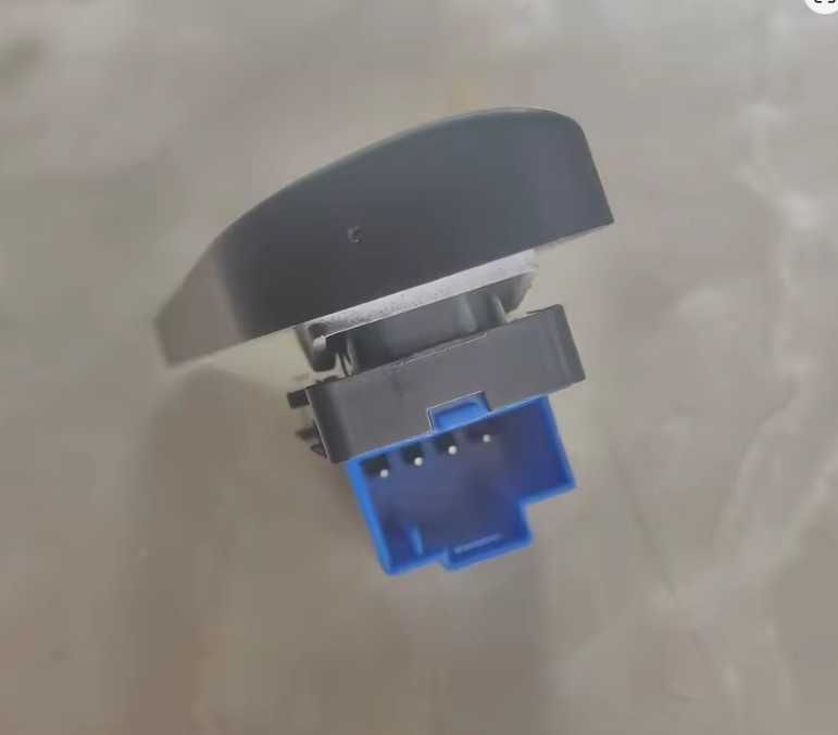 Бутон централно заключване VW Passat B6 Golf 5