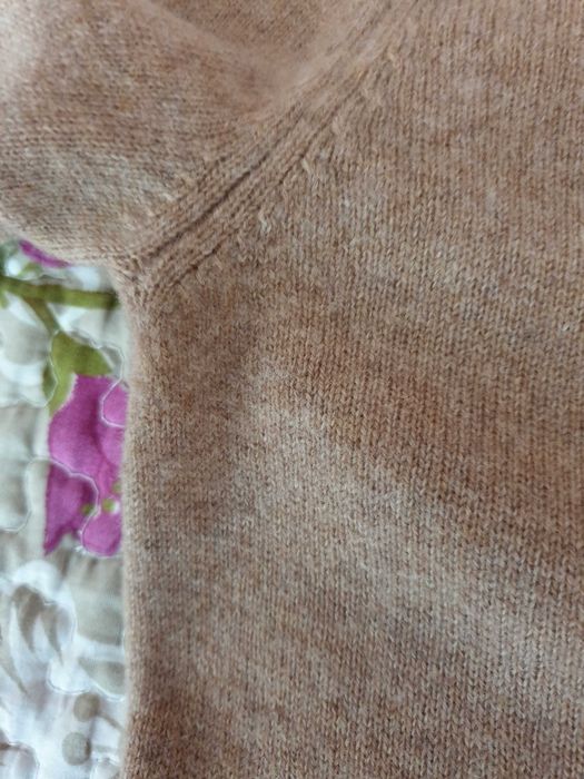 Pulover camel casmir