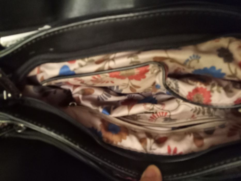 Дамска чанта черна