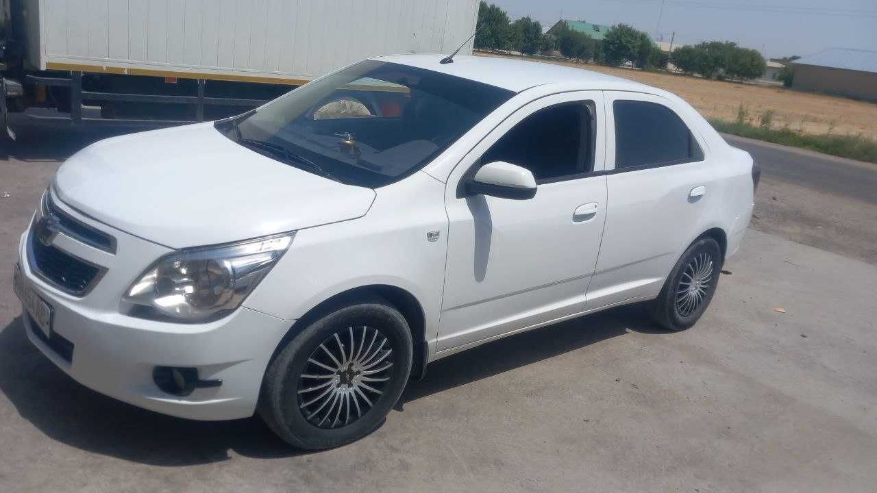 Cobalt автомашинаси срочно сотилади