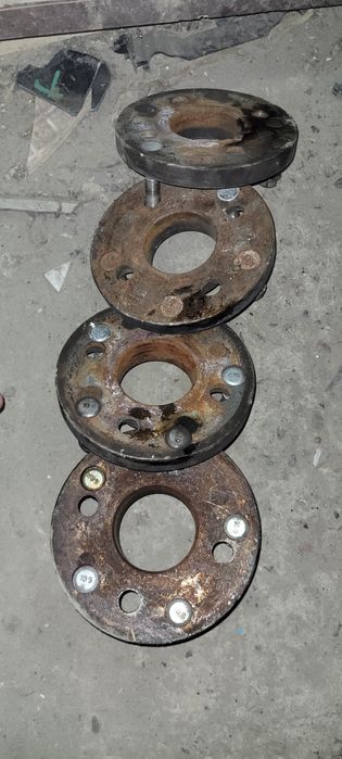 Переходник 4х100/5х112 универсальный