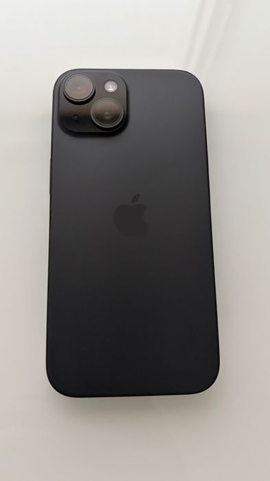 iPhone 15 с гаранция