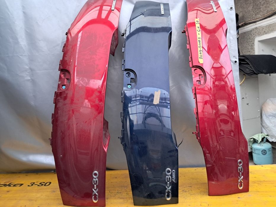 Лайсна панел задна врата  Mazda CX30