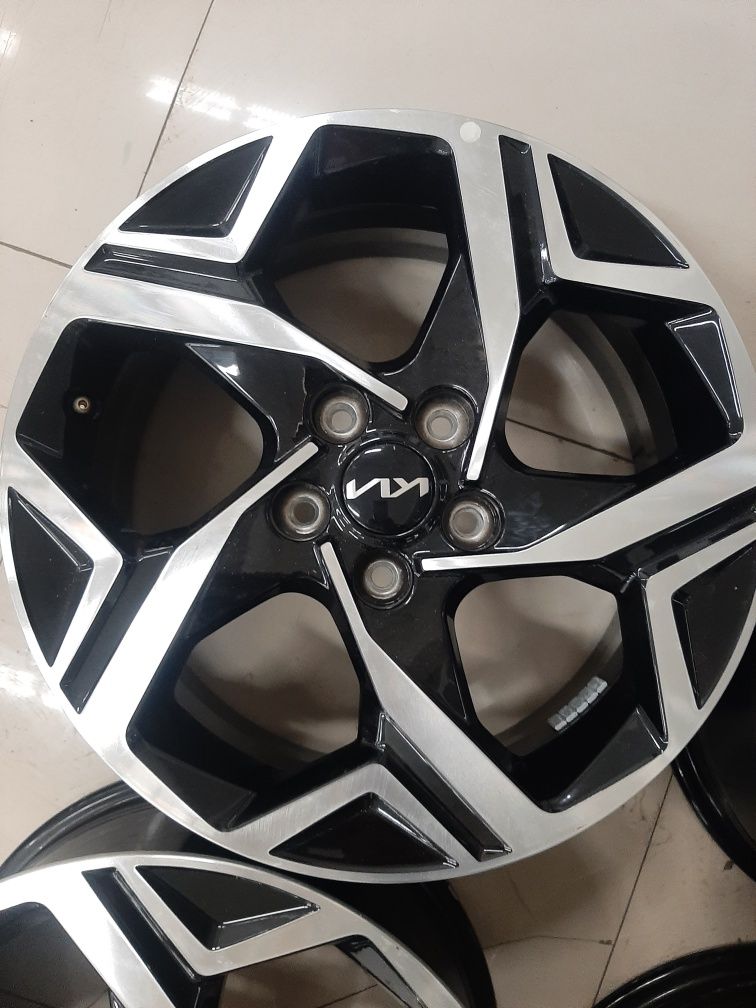 Продам диски р17 оригенал