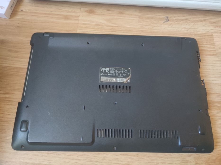 Carcasa Completa + Balamale + Tastatura - Asus X550D