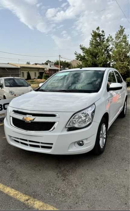 Продам свой COBALT GX -style.цвет белый без пробега