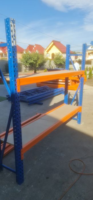 Rafturi metalice