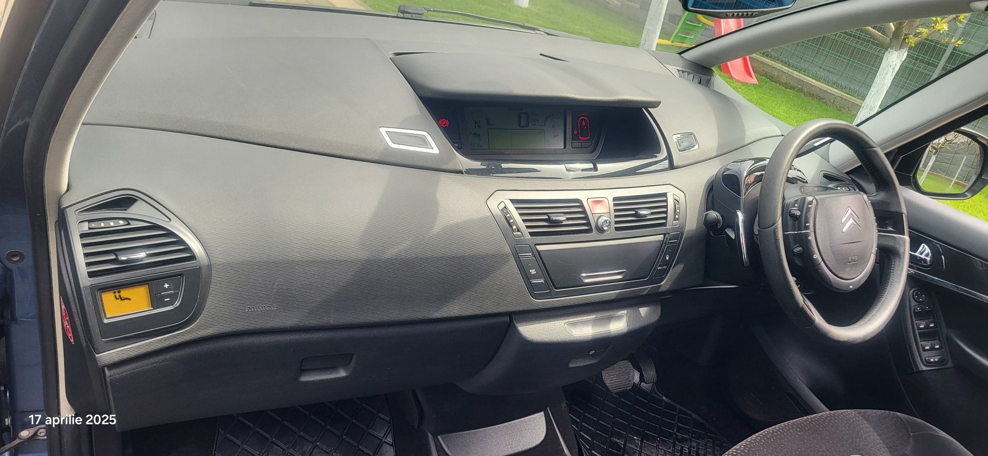 Vind Citroen c4..