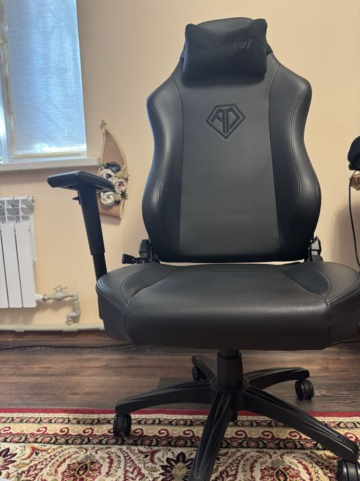 Игровое кресло Anda seat