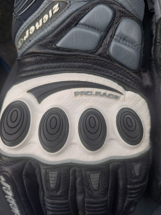 Manusi Ziener,piele naturala ideal moto,schi,ski,atv,enduro etc