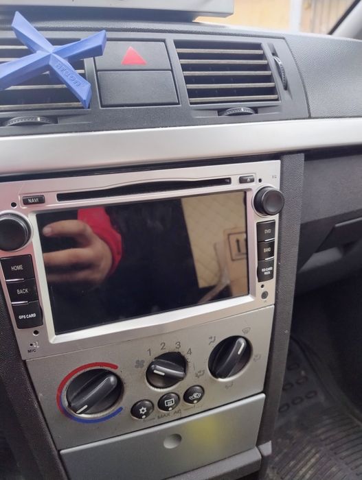 Мултимедия за Опел