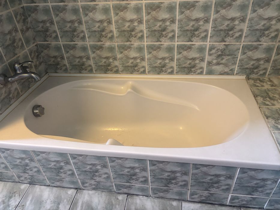 Vând cadă baie / vană clasică