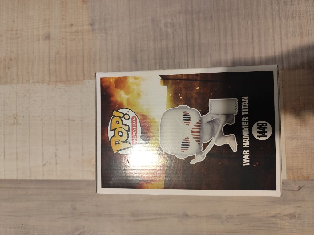 Funko pop фигурка на war hammer titan