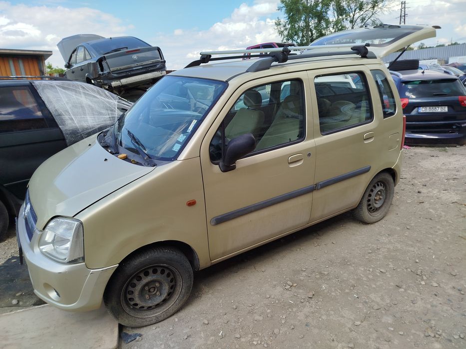 Опел Агила 1.0 на части .