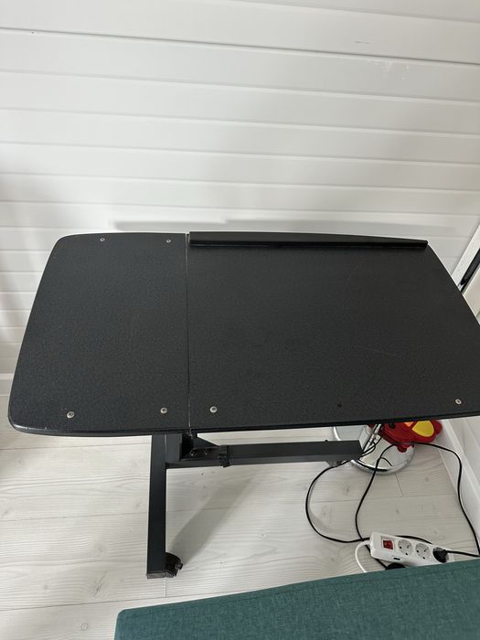 Masa laptop reglabila