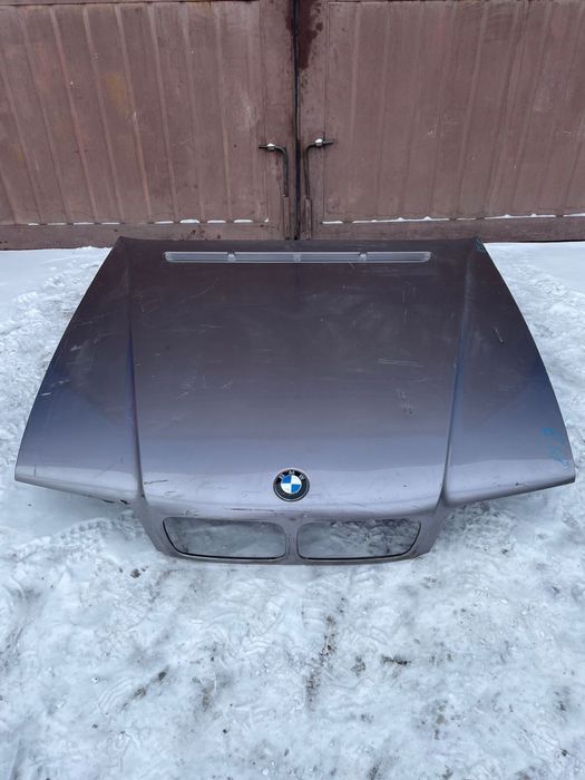 Продам капот б/у  Бмв Е 38 97 г