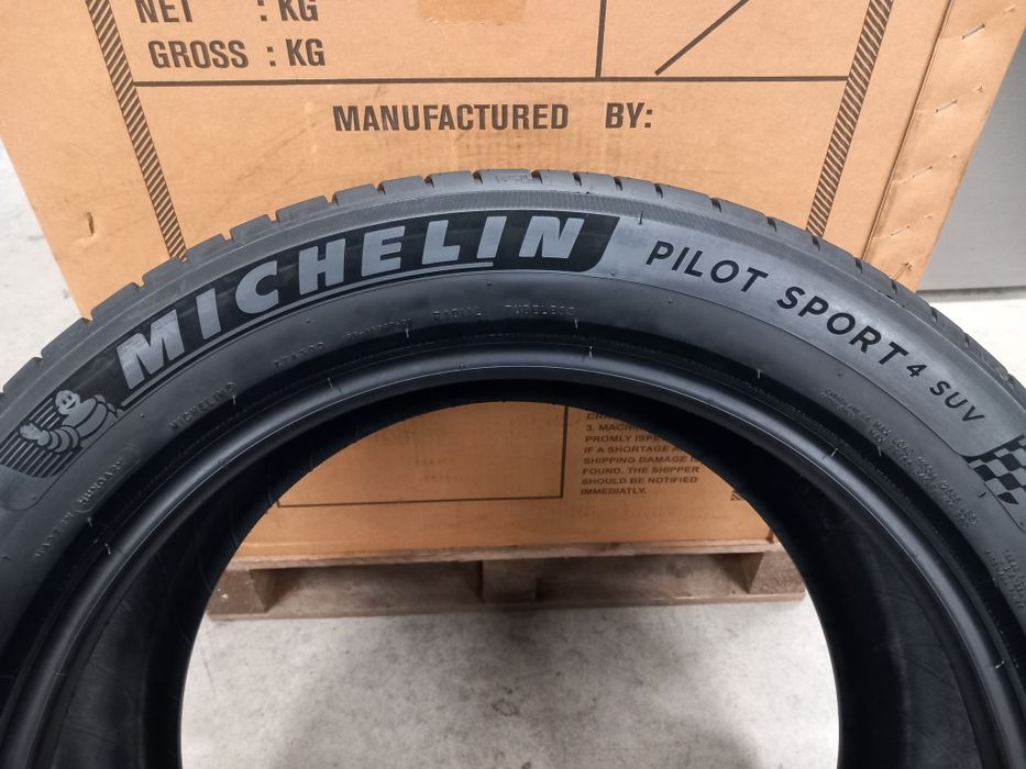 285/45R21 113Y 4бр.MICHELIN PILOT SPORT Неразличими от НОВИ