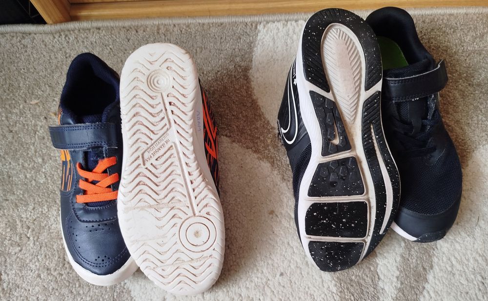 Vând lot adidasi copii