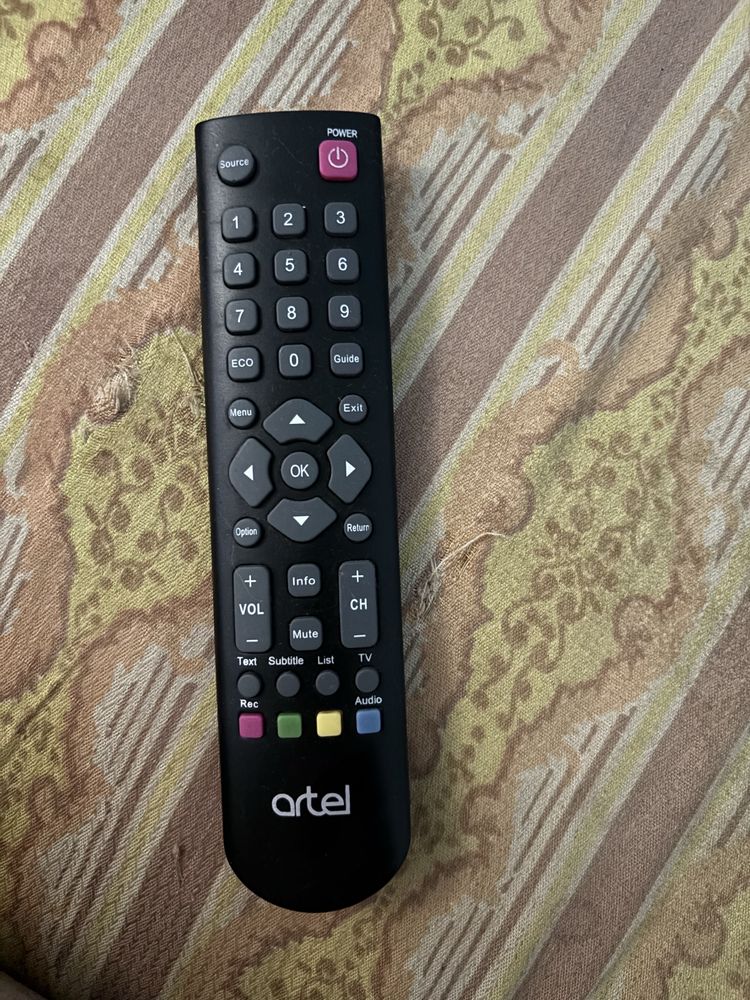Продаётся Телевизор Artel ART-LED 9000/28