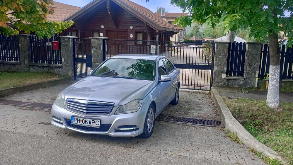 Mercedes Benz C Class 2011