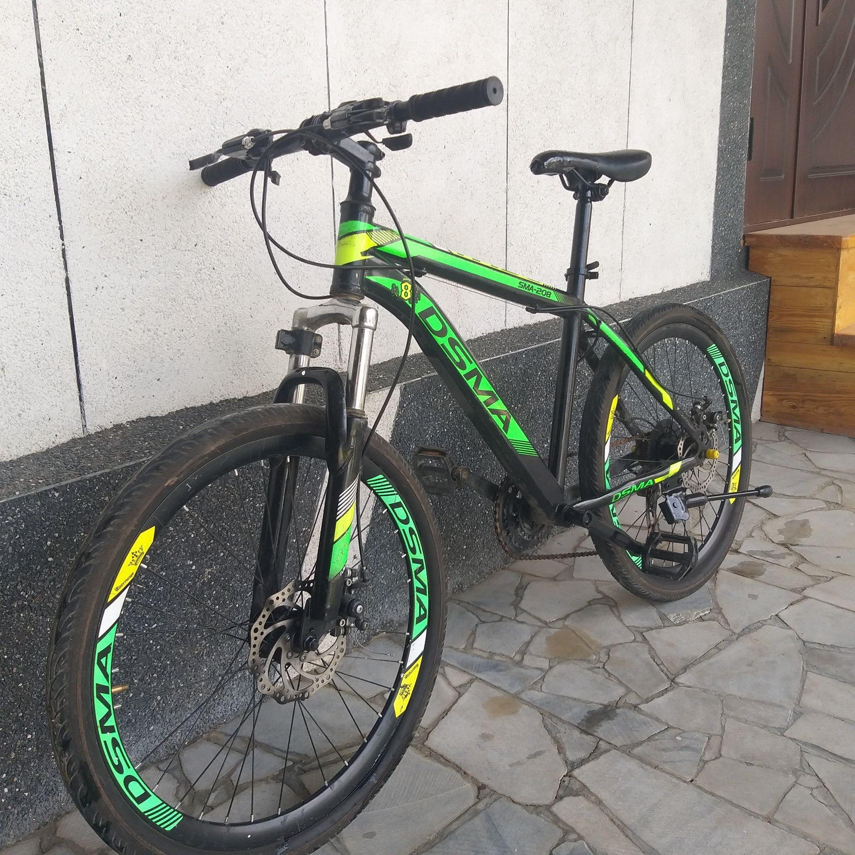 Spartivniy velosipet velik sotiladi