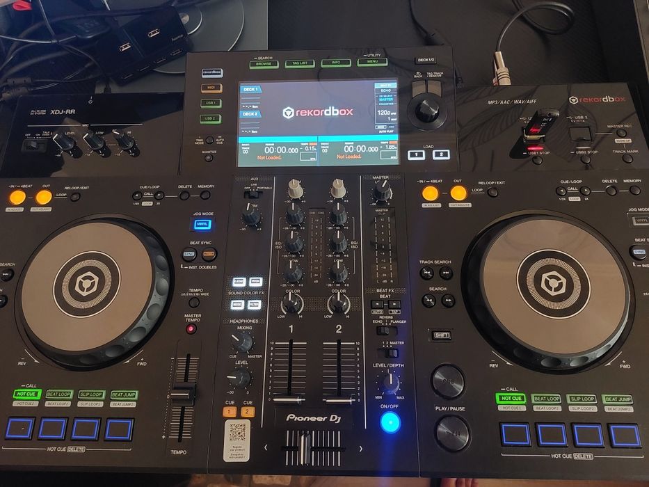 Consola dj XDJ-RR ca Nou